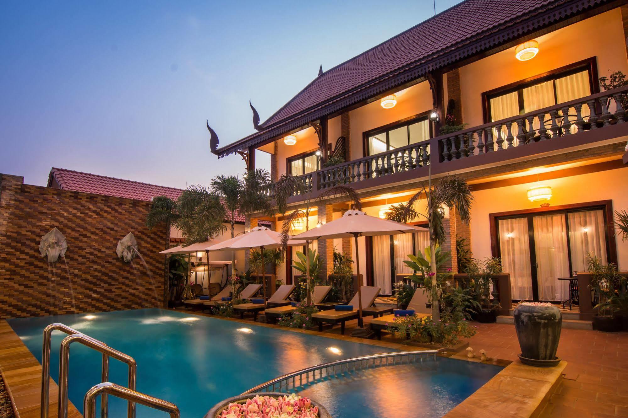 Kralanh Petite Villa Siem Reap Exterior foto